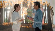 Julianne Moore and Kevin Bacon in Sirens (Image via Netflix)